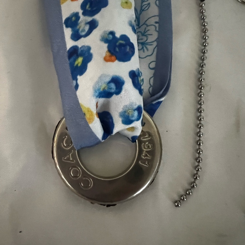 Two Coach Silver Grommets Circular Accessories/Bag Charms - Picture 5 of 5